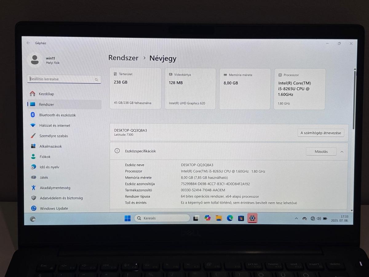 Dell Latitude 7300